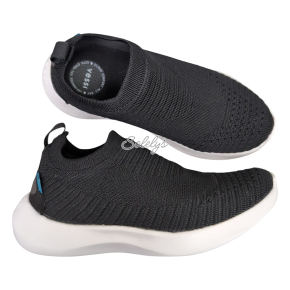 Vessi Everyday Move Slip On Womens 5 Onyx Black White Waterproof DymaTex Sneaker - Picture 1 of 13